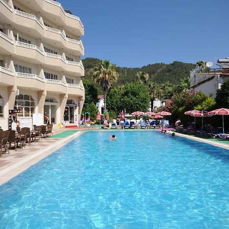 Selen Apart İçmeler Esterno foto