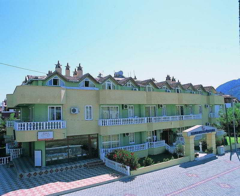 Selen Apart İçmeler Esterno foto