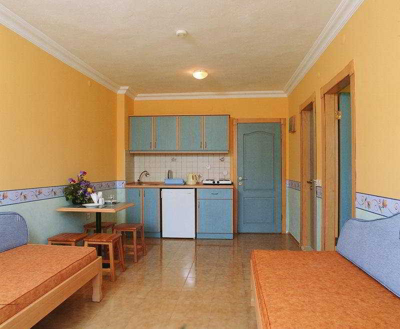 Selen Apart İçmeler Esterno foto