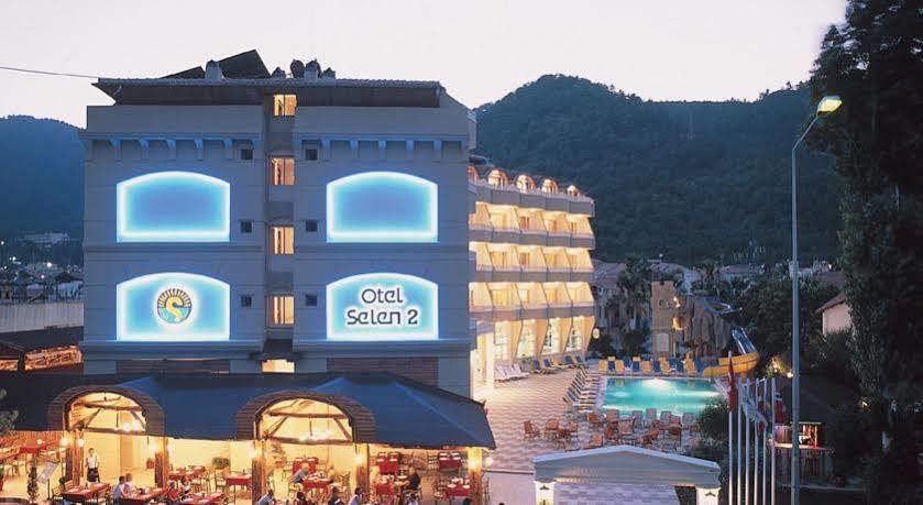 Selen Apart İçmeler Esterno foto