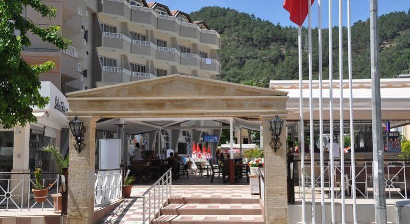 Selen Apart İçmeler Esterno foto